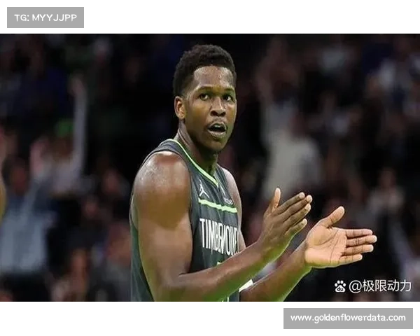 马刺客场战森林狼，文班亚马与爱德华兹状元交锋